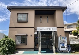 <h4>柏井薬局</h4>